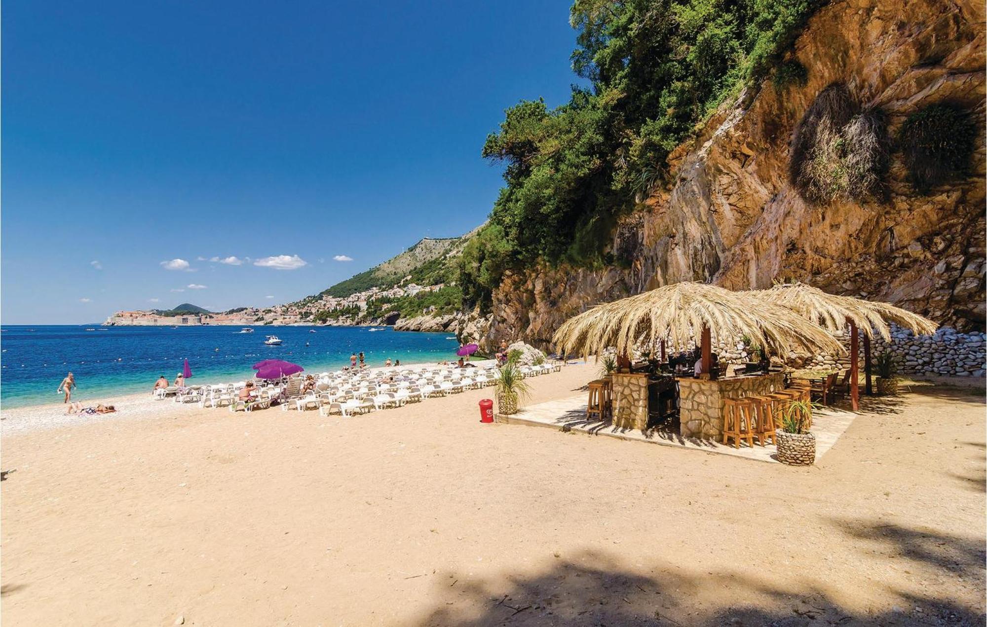 2 Bedroom Awesome In * Dubrovnik